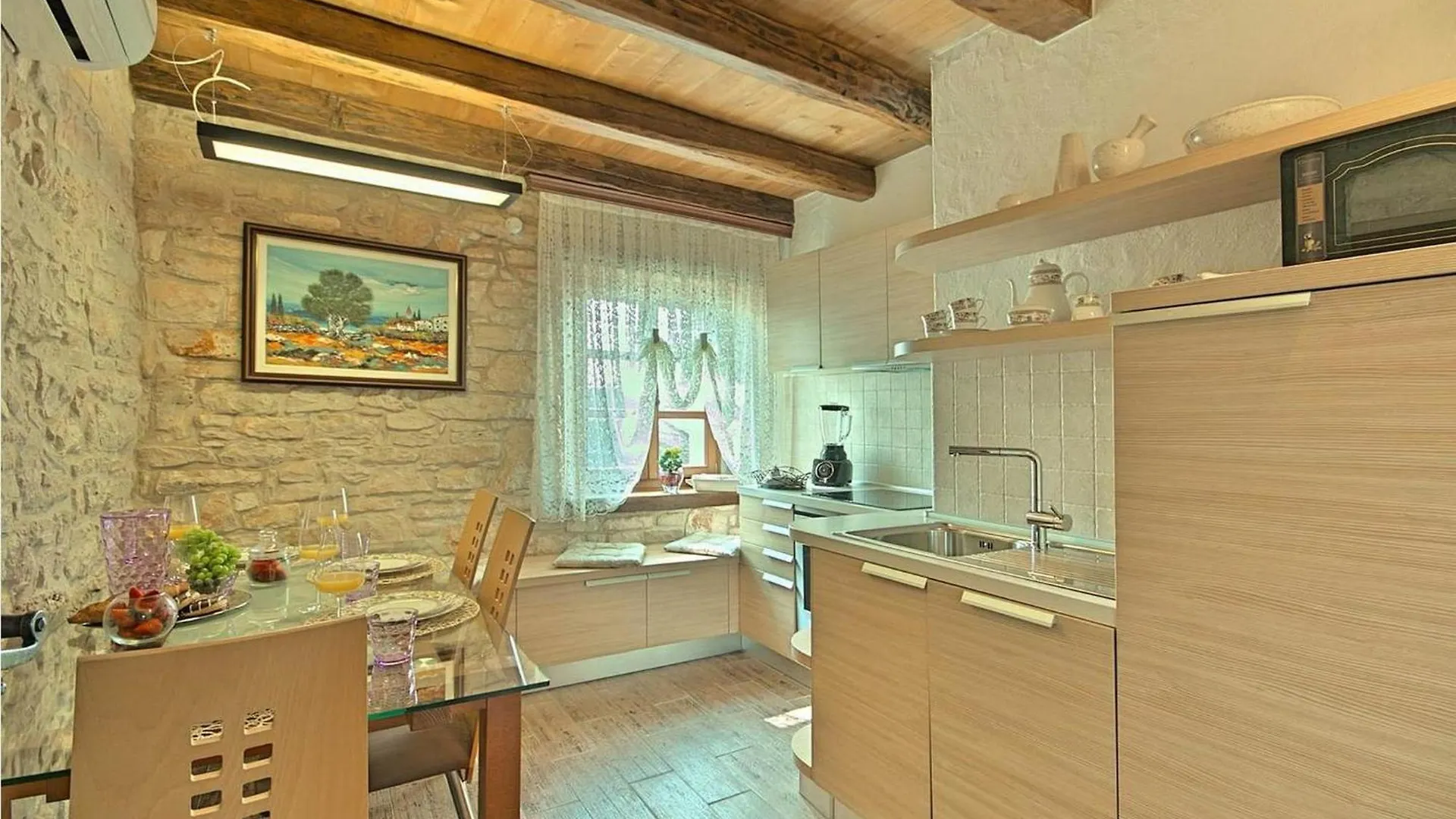 Villa San Niccolo 乌马格